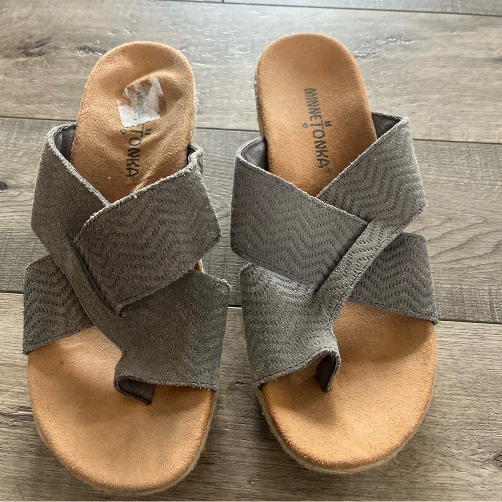 Minnetonka Taupe Crisscross Sandals Wedge